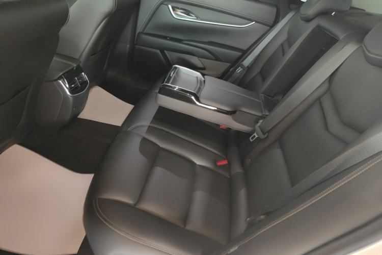 Used Cadillac XTS 2018 28T Tech Edition Left Rear Seat