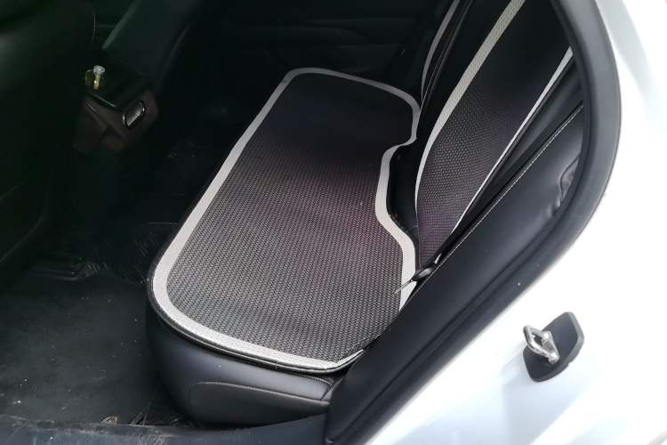 Used Cadillac XTS 2018 28T Tech Edition Left Rear Seat