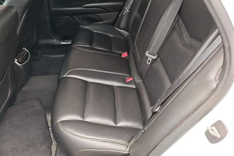 Used Cadillac XTS 2018 28T Tech Edition Left Rear Seat