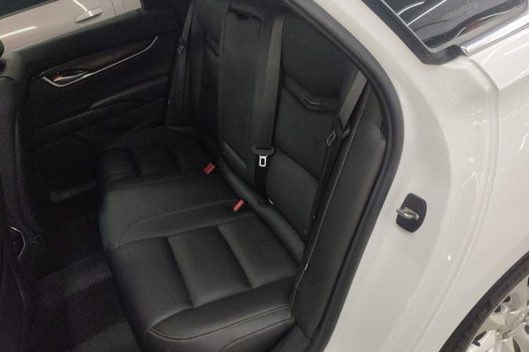 Used Cadillac XTS 2018 28T Elite Edition Left Rear Seat