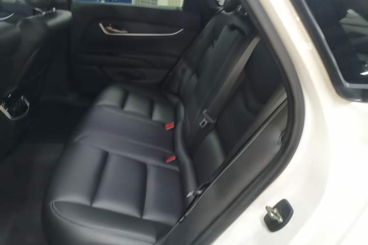 Used Cadillac XTS 2018 28T Tech Edition Left Rear Seat