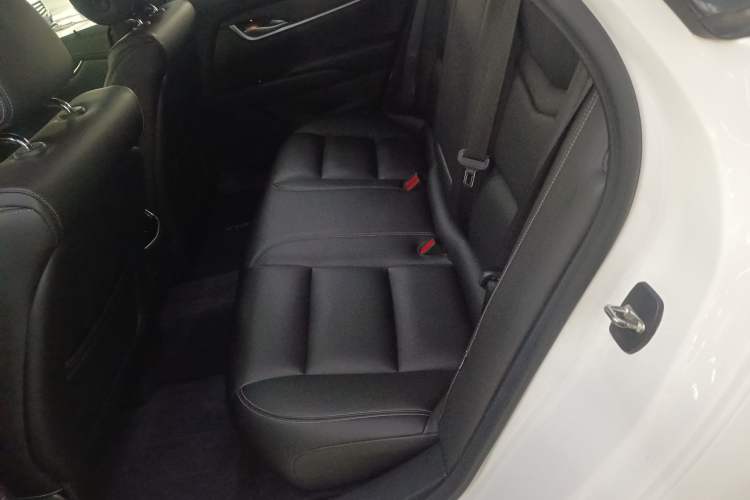 Used Cadillac XTS 2018 28T Tech Edition Left Rear Seat