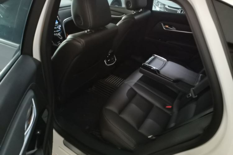 Used Cadillac XTS 2018 28T Tech Edition Left Rear Seat