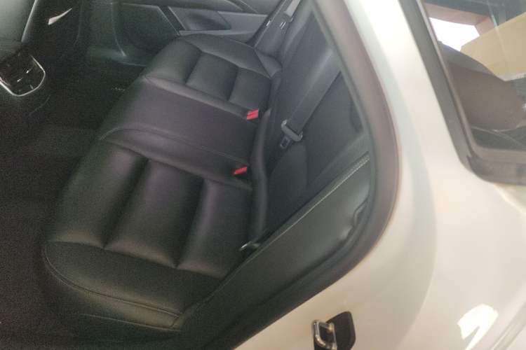 Used Cadillac XTS 2018 28T Tech Edition Left Rear Seat
