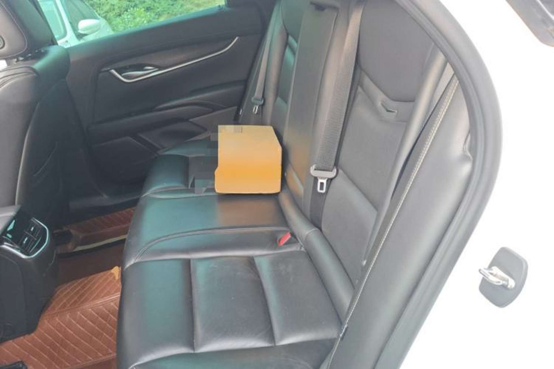 Used Cadillac XTS 2018 28T Elite Edition Left Rear Seat