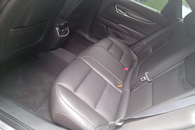 Used Cadillac XTS 2018 28T Elite Edition Left Rear Seat