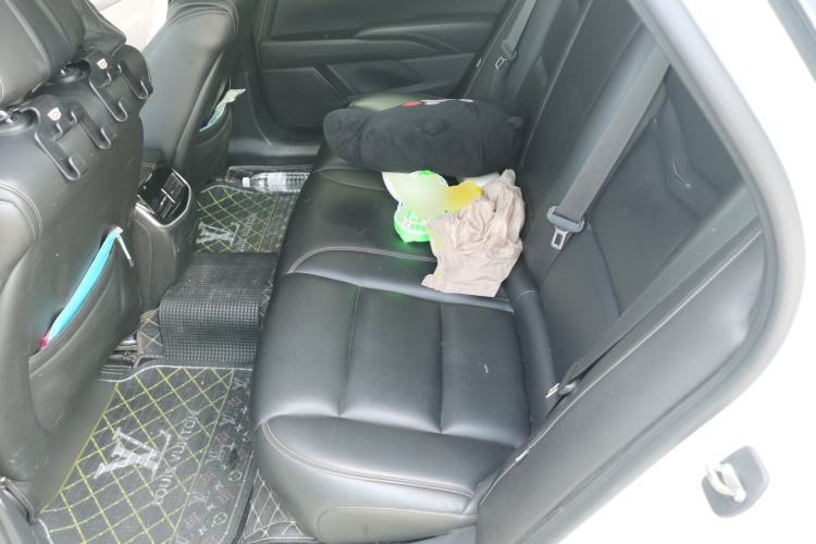 Used Cadillac XTS 2018 28T Tech Edition Left Rear Seat
