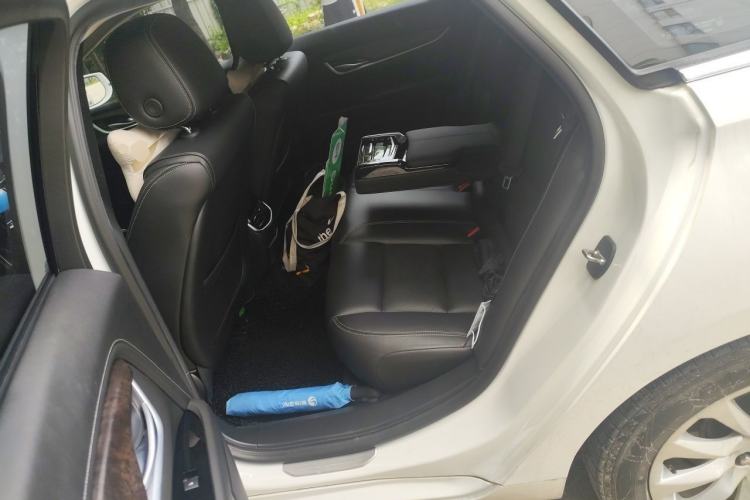 Used Cadillac XTS 2018 28T Elite Edition Left Rear Seat