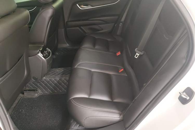 Used Cadillac XTS 2018 28T Tech Edition Left Rear Seat