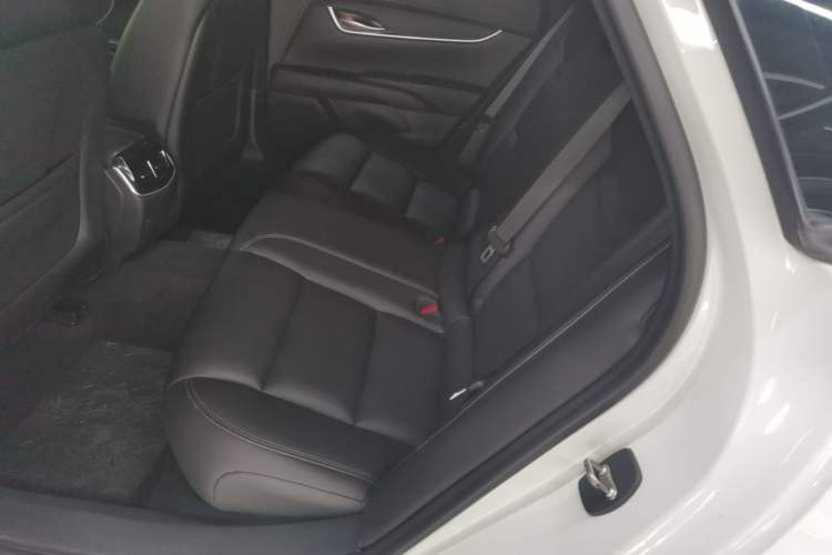 Used Cadillac XTS 2018 28T Tech Edition Left Rear Seat
