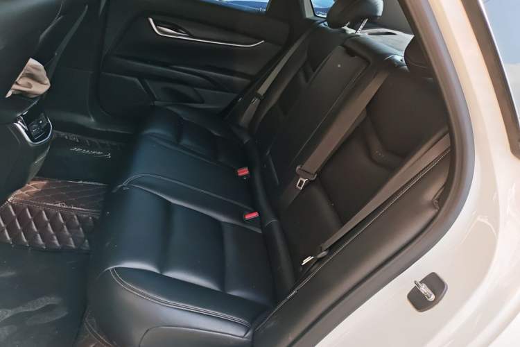 Used Cadillac XTS 2018 28T Tech Edition Left Rear Seat