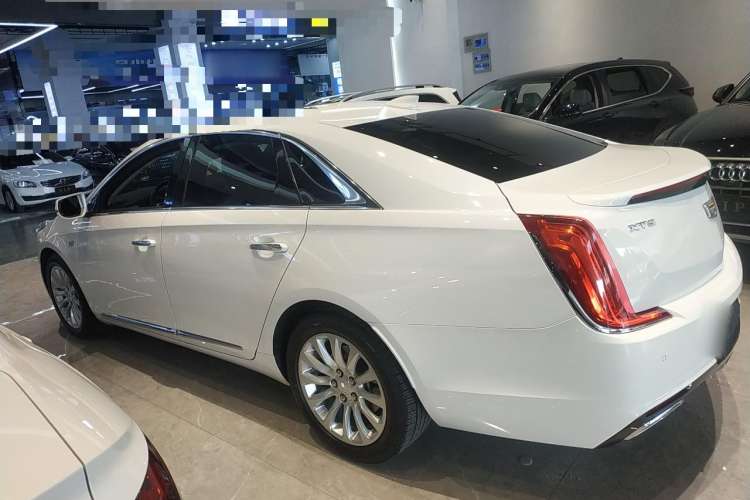 Used Cadillac XTS 2018 28T Elite Edition Left Side