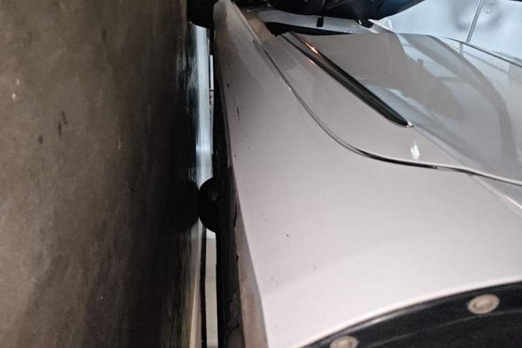 Used Cadillac XTS 2018 28T Tech Edition Left Side Sill