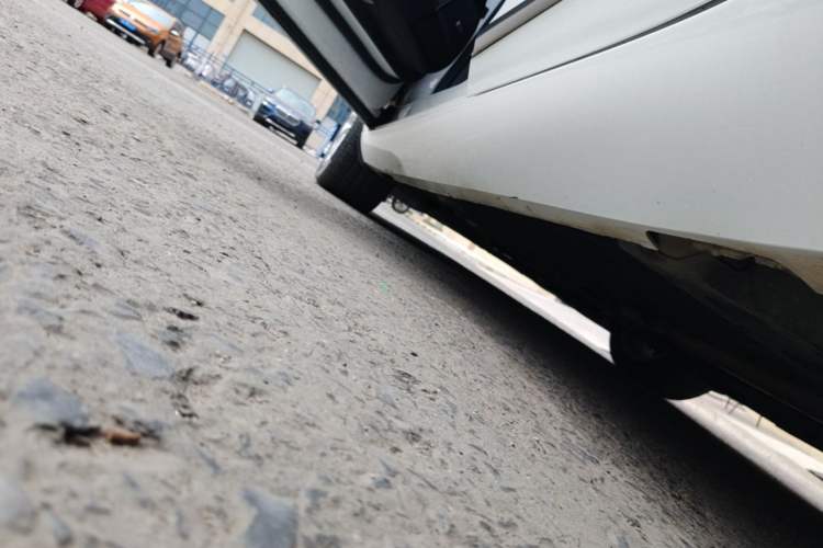 Used Cadillac XTS 2018 28T Tech Edition Left Side Sill