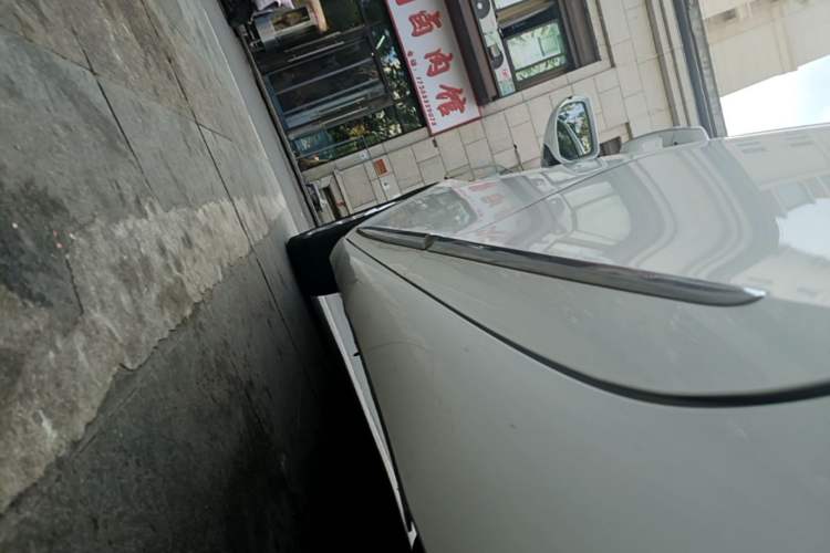 Used Cadillac XTS 2018 28T Tech Edition Left Side Sill