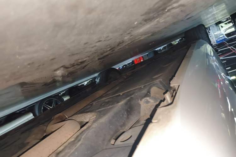 Used Cadillac XTS 2018 28T Tech Edition Left Side Sill