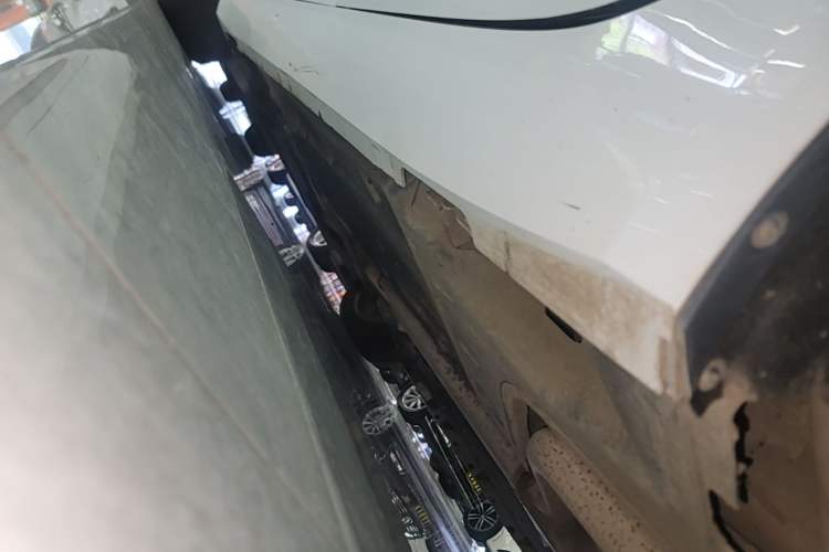 Used Cadillac XTS 2018 28T Elite Edition Left Side Sill