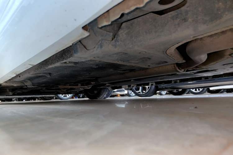 Used Cadillac XTS 2018 28T Elite Edition Left Side Sill