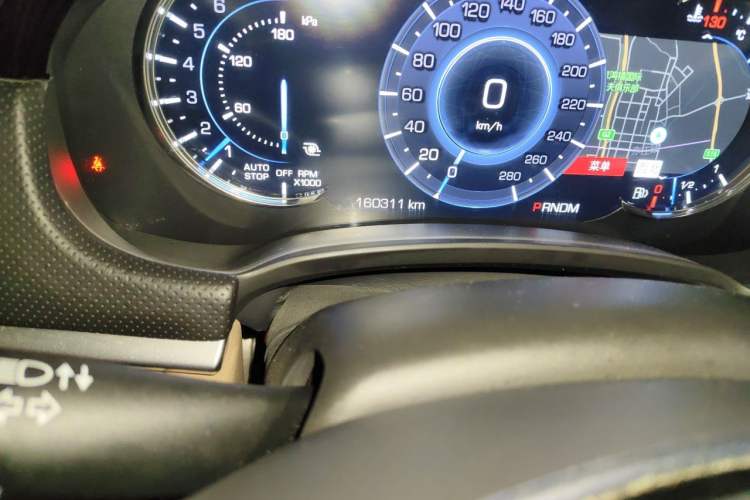 Used Cadillac XTS 2018 28T Luxury Edition Odometer Close Up