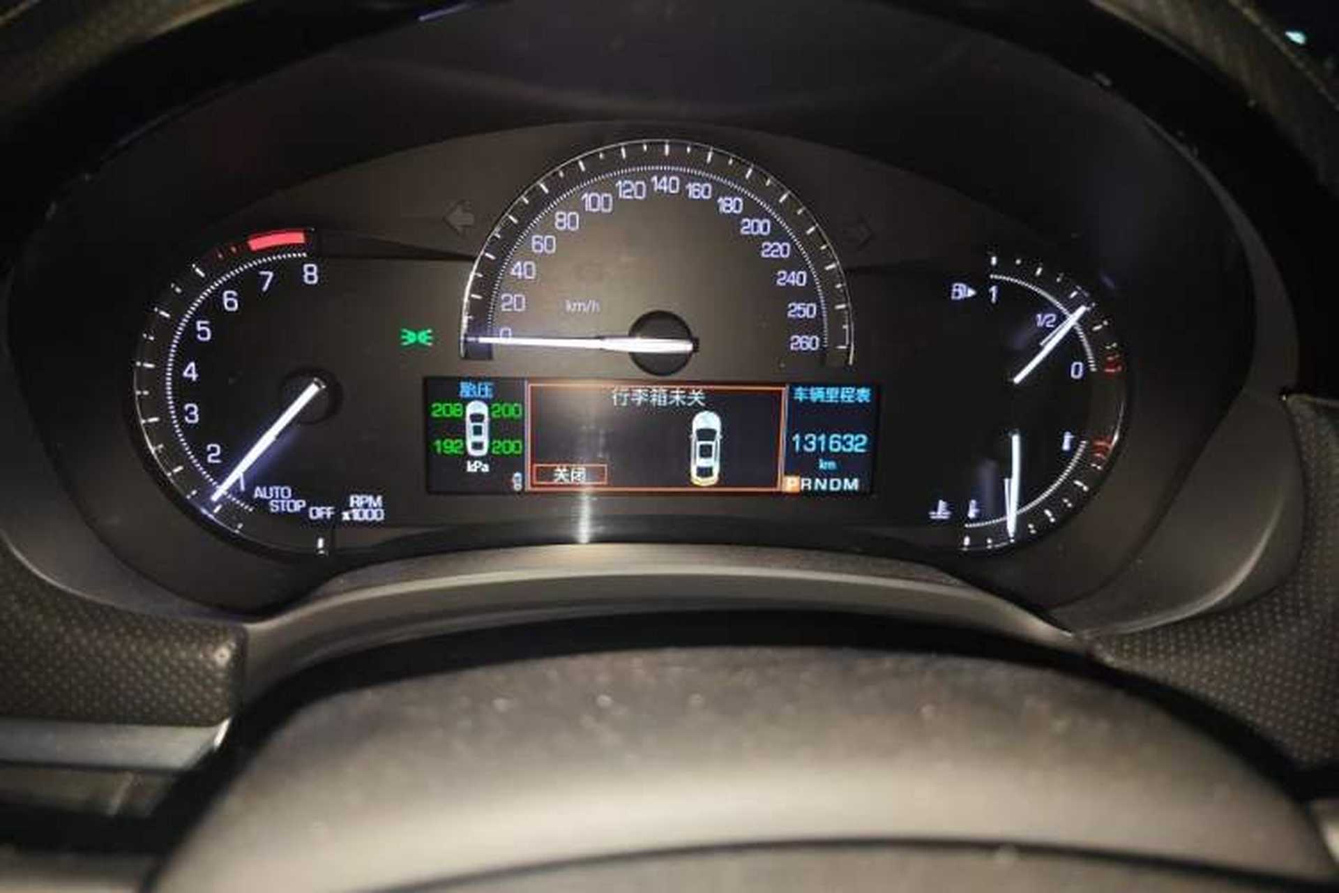Used Cadillac XTS 2018 28T Elite Edition Odometer Close Up