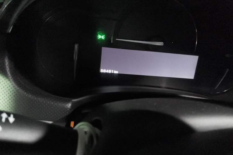 Used Cadillac XTS 2018 28T Tech Edition Odometer Close Up