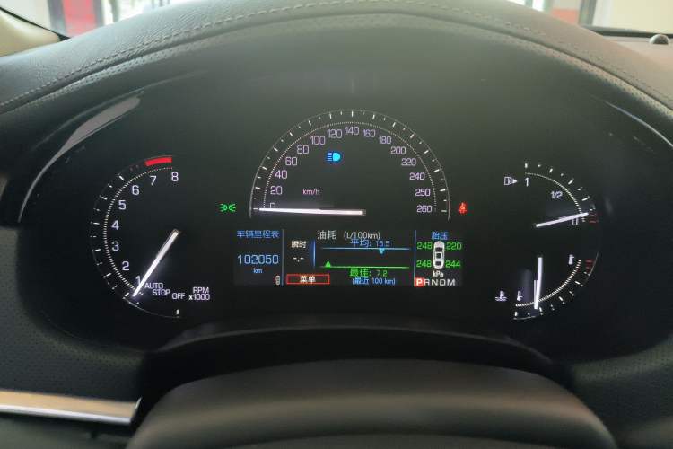 Used Cadillac XTS 2018 28T Elite Edition Odometer Close Up