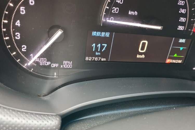 Used Cadillac XTS 2018 28T Tech Edition Odometer Close Up