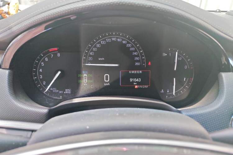 Used Cadillac XTS 2018 28T Elite Edition Odometer Close Up