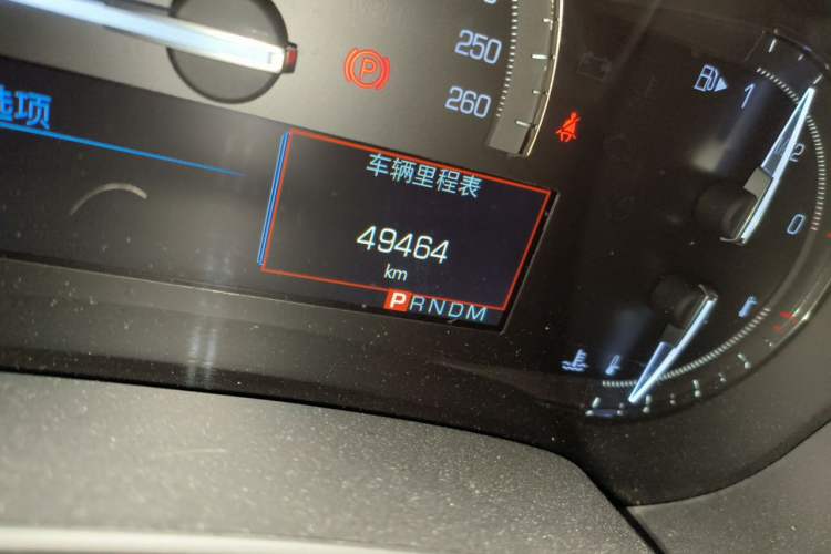 Used Cadillac XTS 2018 28T Elite Edition Odometer Close Up