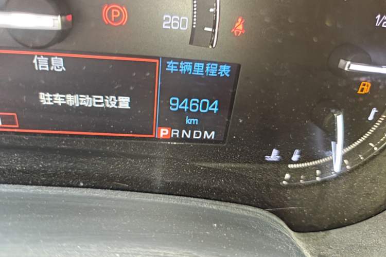 Used Cadillac XTS 2018 28T Elite Edition Odometer Close Up