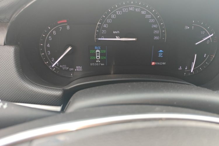 Used Cadillac XTS 2018 28T Elite Edition Odometer Close Up
