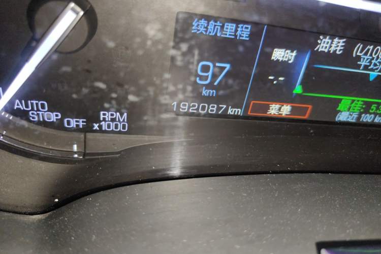 Used Cadillac XTS 2018 28T Elite Edition Odometer Close Up