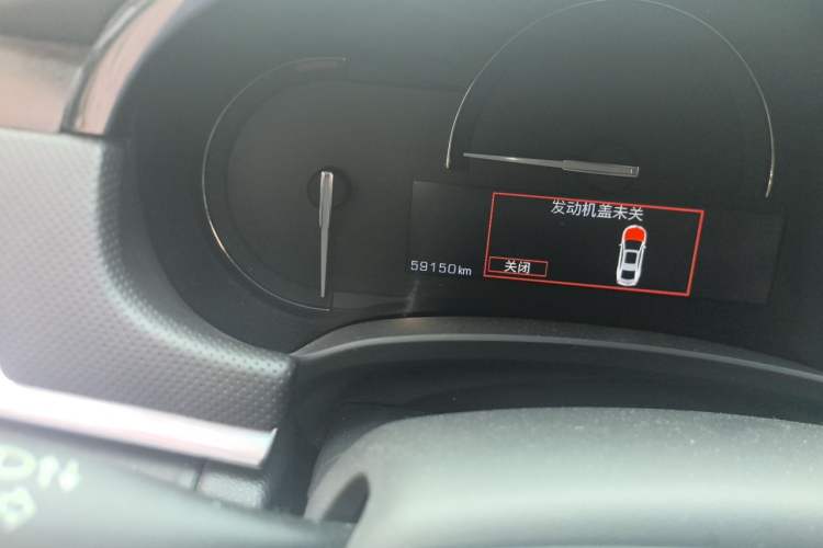 Used Cadillac XTS 2018 28T Elite Edition Odometer Close Up