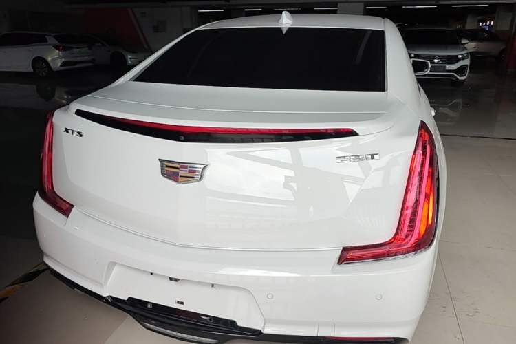 Used Cadillac XTS 2018 28T Tech Edition Rear