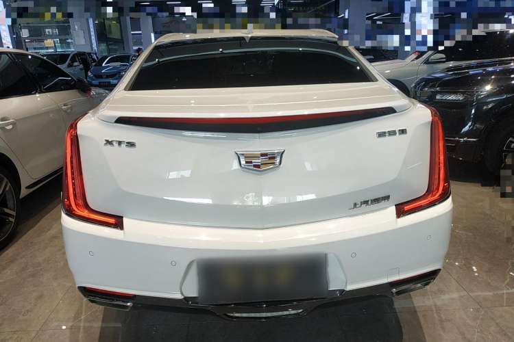 Used Cadillac XTS 2018 28T Elite Edition Rear