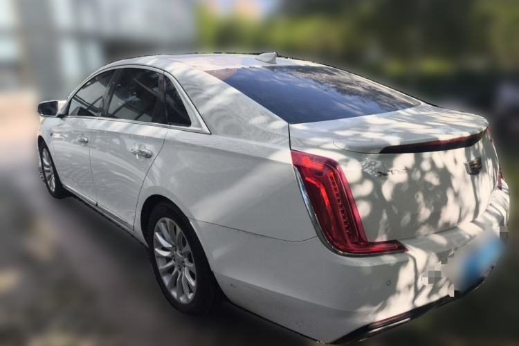 Used Cadillac XTS 2018 28T Elite Edition Rear Left 45 Deg