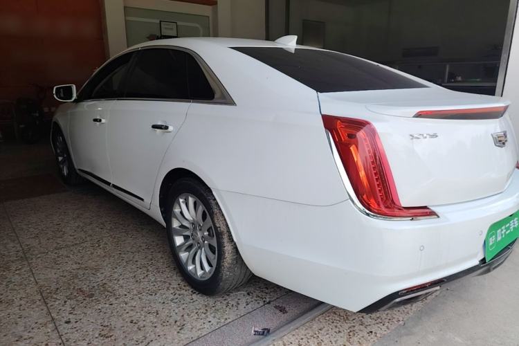 Used Cadillac XTS 2018 28T Elite Edition Rear Left 45 Deg