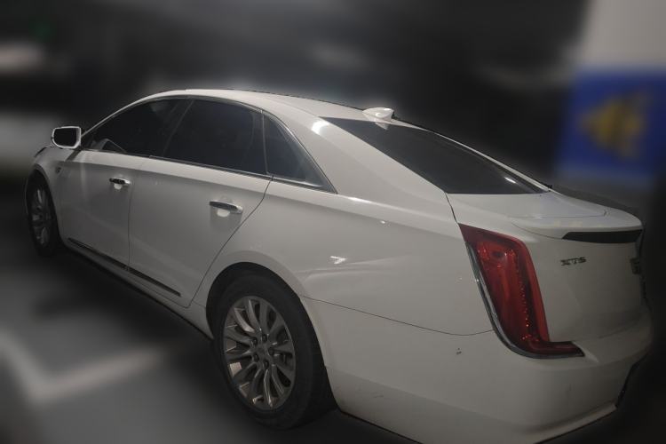 Used Cadillac XTS 2018 28T Tech Edition Rear Left 45 Deg