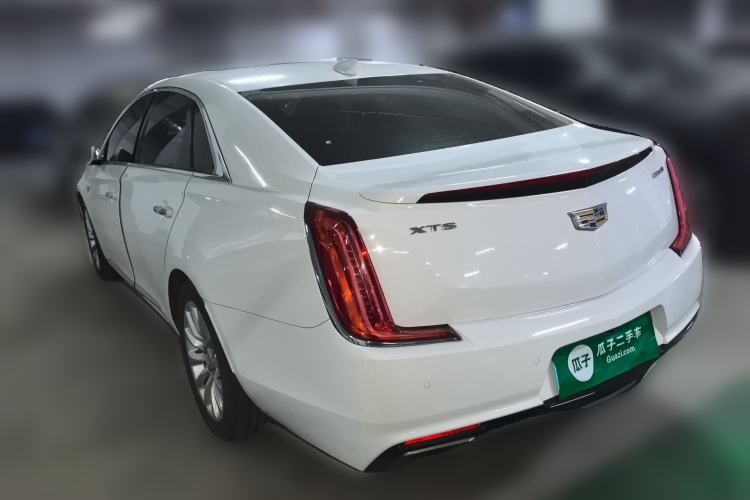 Used Cadillac XTS 2018 28T Tech Edition Rear Left 45 Deg