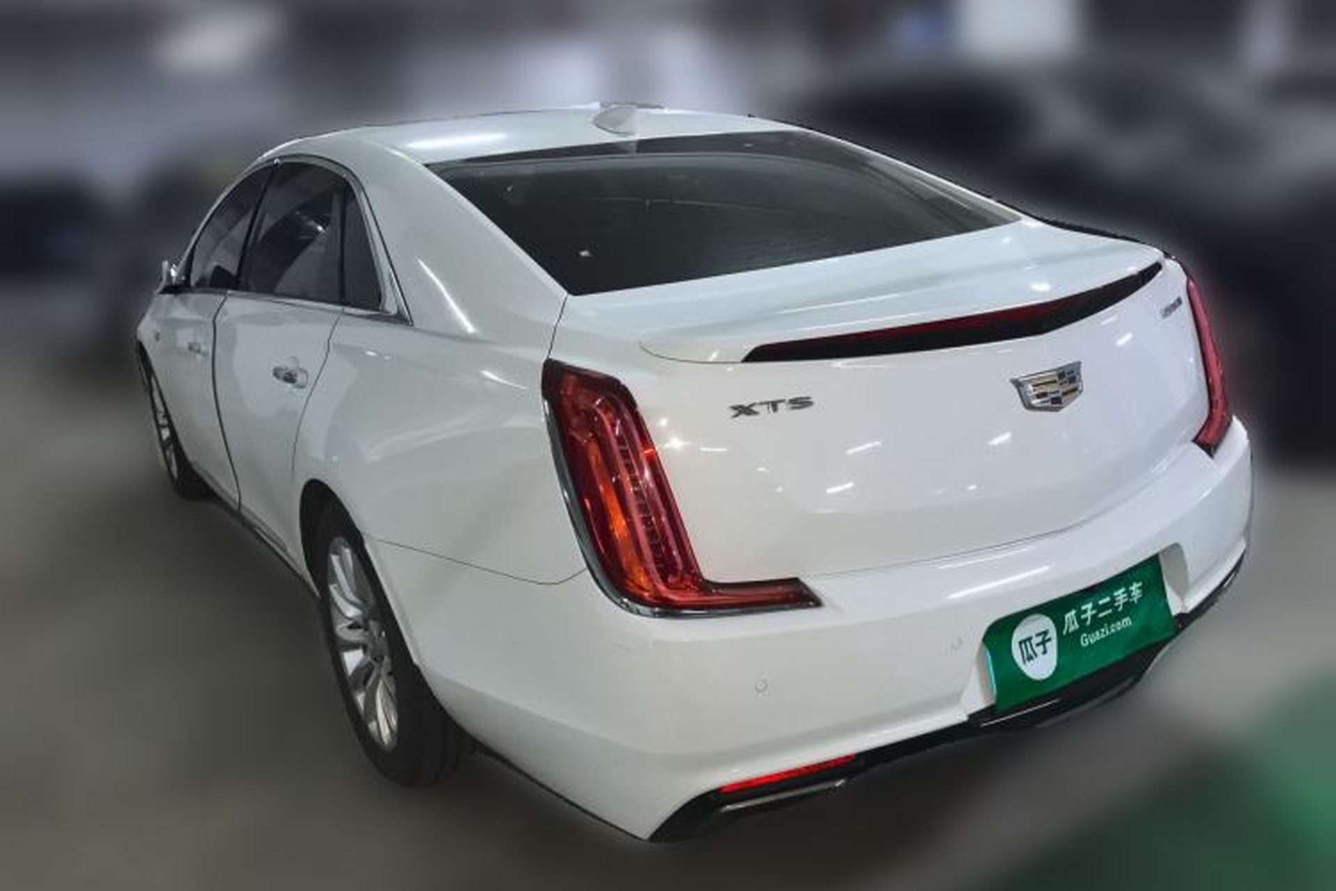 Used Cadillac XTS 2018 28T Tech Edition Rear Left 45 Deg