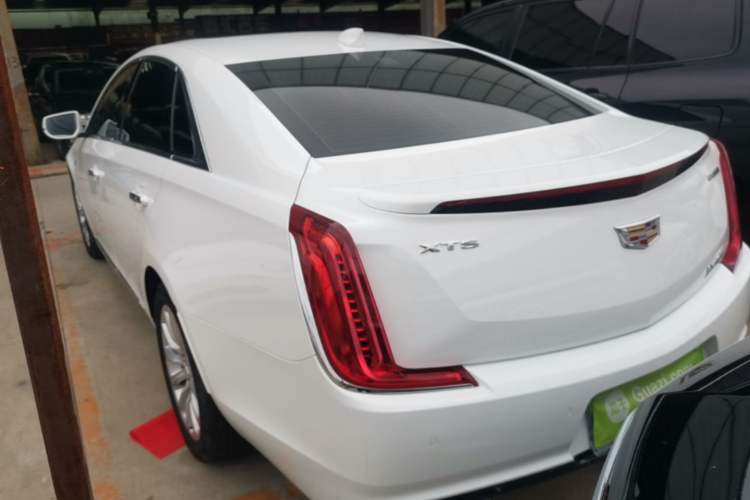 Used Cadillac XTS 2018 28T Tech Edition Rear Left 45 Deg