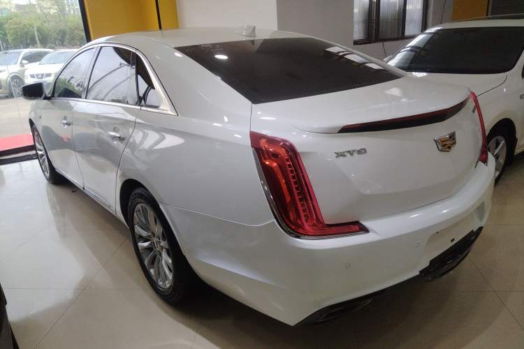 Used Cadillac XTS 2018 28T Tech Edition Rear Left 45 Deg