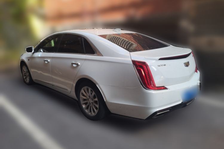 Used Cadillac XTS 2018 28T Elite Edition Rear Left 45 Deg