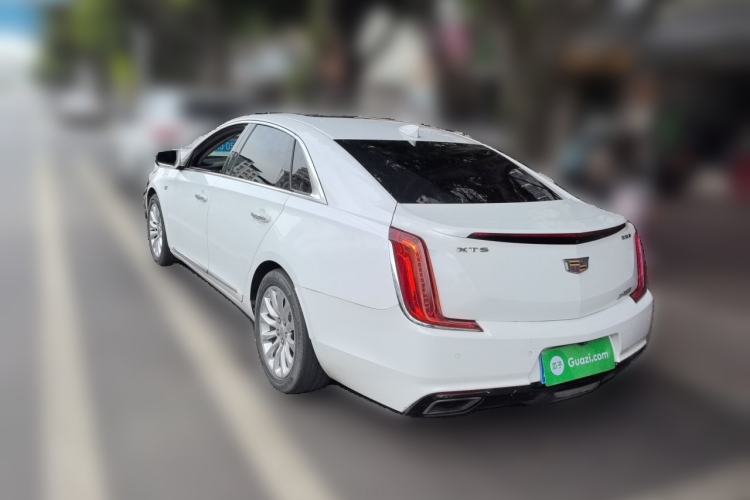 Used Cadillac XTS 2018 28T Elite Edition Rear Left 45 Deg