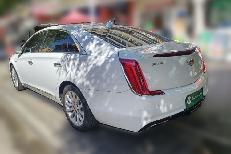 Used Cadillac XTS 2018 28T Elite Edition Rear Left 45 Deg