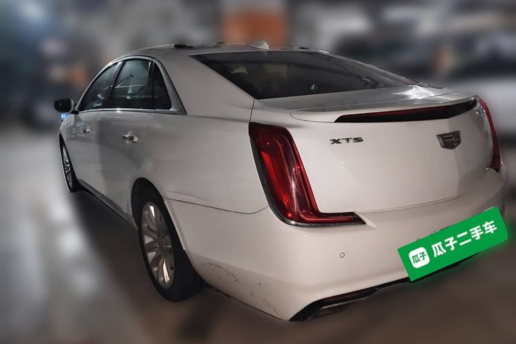 Used Cadillac XTS 2018 28T Elite Edition Rear Left 45 Deg
