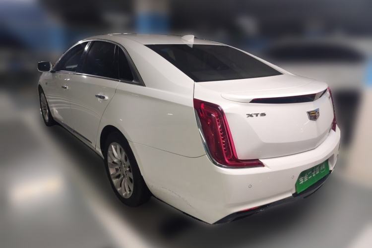 Used Cadillac XTS 2018 28T Elite Edition Rear Left 45 Deg