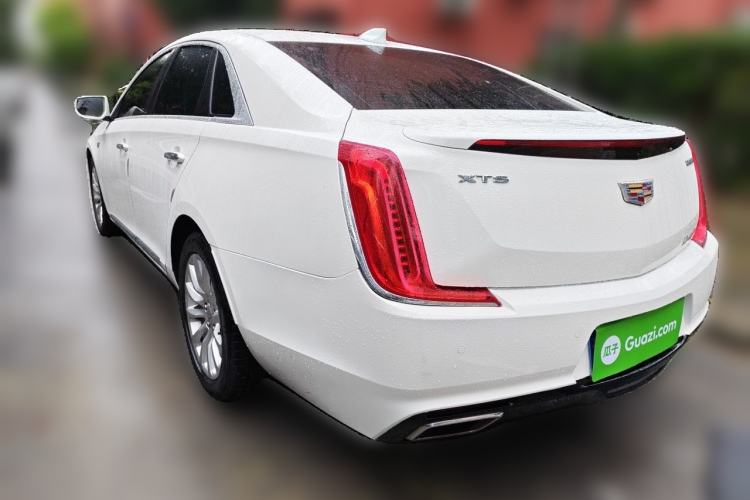 Used Cadillac XTS 2018 28T Elite Edition Rear Left 45 Deg