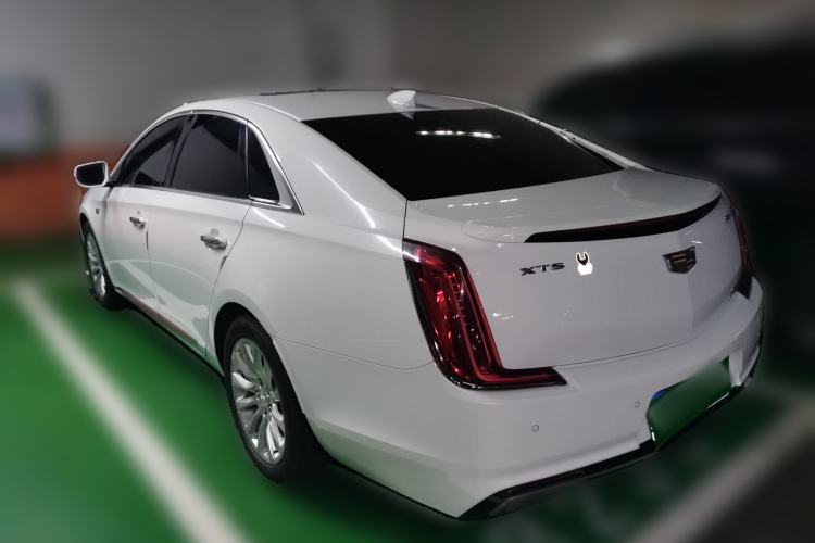Used Cadillac XTS 2018 28T Tech Edition Rear Left 45 Deg