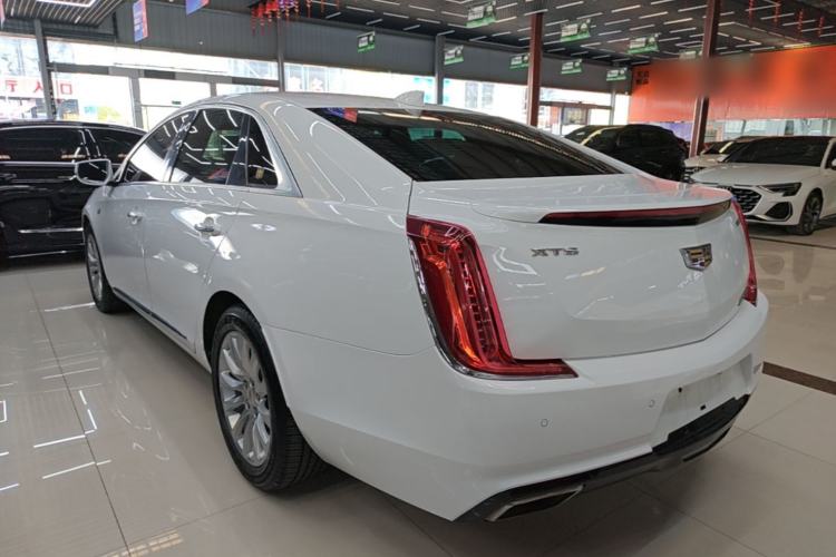 Used Cadillac XTS 2018 28T Tech Edition Rear Left 45 Deg